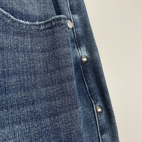 Judy Blue Tell Me About It Straight Fit Jeans Size 11/30 Blue Studded Stretch - Picture 8 of 16